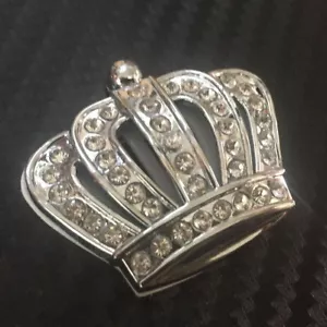 Insignia Coche Corona Metal Cristal Diamante 6cm (Grande) Cromo Moto Emblema Pegatina - Imagen 1 de 8