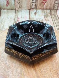 Cenicero grande Veuve Clicquot champán francés vintage 1972 - Imagen 1 de 7