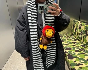 NWT Baby Milo Apple Shoulder Bag Mobile Bag BAPE Bapex Milo – Authentic - Picture 1 of 6