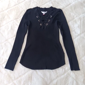 schwarzes weiches Stretch Langarm geripptes Strick Top überkreuzter V-Ausschnitt Jrs Gr. 1 XS - Bild 1 von 13