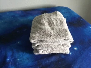 Gray Bath Towels Mainstay 23x39 (4) - Picture 1 of 2