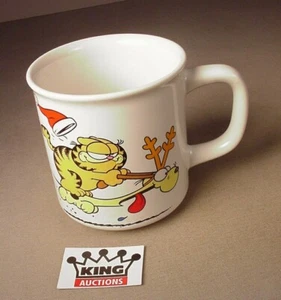 1978 Enesco Garfield Cat Coffee Cup Christmas & Odie Ceramic funny cartoon Mug - Picture 1 of 5