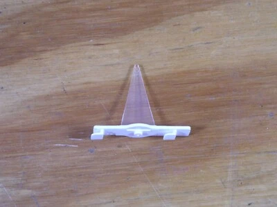 SHARP LED Backlight Reflector Clip for LC-50LBU591U - Image 1 of 3