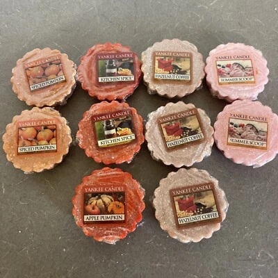 Lot Of 10 NEW Yankee Candle Potpourri Wax Tarts Assorted Scents - Image 1 of 4