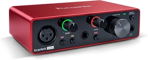 Scarlett Solo 3a Generazione Interfaccia Audio USB per Chitarra, Voce, Podcast - Foto 1 di 4