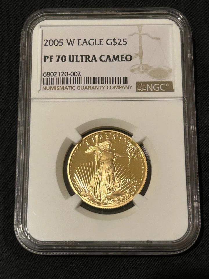 Moneda American Gold Eagle 2005-W 1/2 oz prueba NGC PF70 ultra camafeo Foto 1 de 4