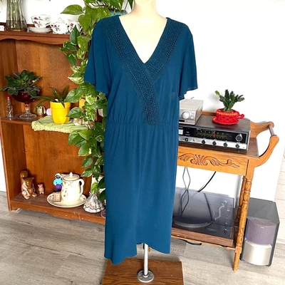 Vestido Agnes Orinda Talla Grande 3X Azul Teal Alto-Bajo Encaje Bordado Detalle Nuevo con Etiquetas Foto 1 de 4