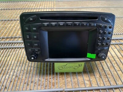 Mercedes-Benz G-Class W463 Radio-Navigationssystem/Radio Navigation System - Bild 1 von 4