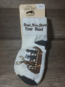 1 PAIR Animal Print Socks Size Youth 1-5 - Picture 1 of 3