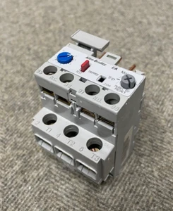 Allen Bradley 193-EA1EB 1.6 - 5.0 A Overload Relay Series B Trip class 10 - Picture 1 of 2