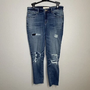 MAURICES 29 Jeans Distressed Skinny Leg Frayed Hem Medium Wash - Picture 1 of 7