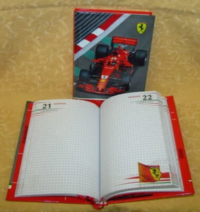 DIARIO SCUOLA FERRARI 10 mesi QUADRI 18,5x13,5 cm  cod.21752 - Foto 1 di 1