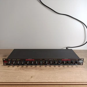 dbx 166XL 2-channel rack-mountable compressor/limiter/gate Dbx Products Limiter - Picture 1 of 13