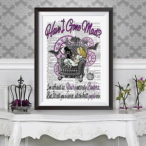 Poster Gothic Alice im Wunderland auf Wörterbuch Hintergrund Fledermaus Steampunk Deko - Bild 1 von 2