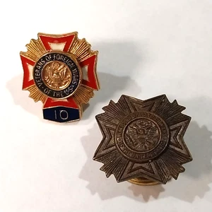 Two Vintage VFW Veterans of Foreign Wars Lapel Pins 10 year Awards - Picture 1 of 4