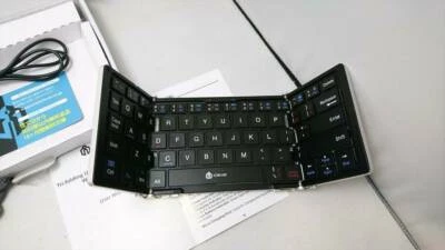 IC-BK03 iClever Tri-folding Wireless Keyboard Bluetooth Multi Device Ever Clever - Image 1 of 4