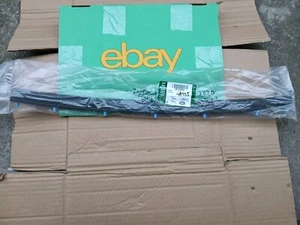 Land Rover,range Rover Evoque bonnet rubber strip LR133856 - Picture 1 of 6