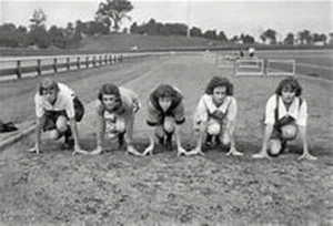 1950 H.S. HERBERT SCHMIDT OSTHEIM GERMAN STARTING BLANKS START YACHT TRACK RACE - Picture 1 of 4