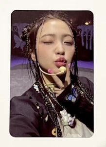 In Stock YERI Red Velvet ReVe Festival 2022 Birthday Official PhotoCard+Tracking - Picture 1 of 2