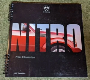 2007 DODGE NITRO SUV PRESS KIT Brochure (DaimlerChrysler) - Picture 1 of 9
