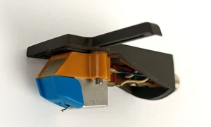 UNIVERSAL SHELL - FÜR PLATTENSPIELER - MIT KOMPLETTEM KOPF - FUNKTIONSFÄHIG - Bild 1 von 6