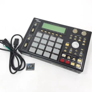 AKAI professional MPC1000 BK Sampling Machine Sampler Music shipping free - Picture 1 of 9