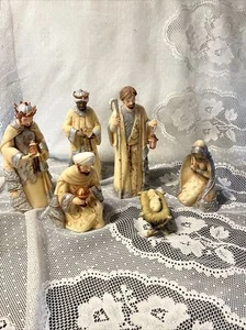 Nativity Christmas Elements Barbara McDonald Mary Joseph Jesus 3 Wisemen 2007 - Picture 1 of 19
