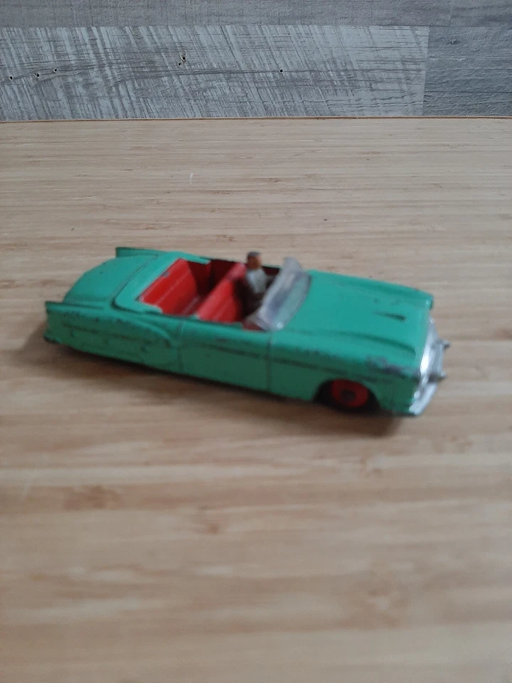 Vintage Dinky Toys 132 Packard Convertible Car - Made In England Meccano Ltd - Image 1 of 4