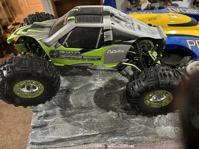 LOTE DE COCHES RC AXIAL SCORPION ROCK CRAWLER Foto 1 de 4