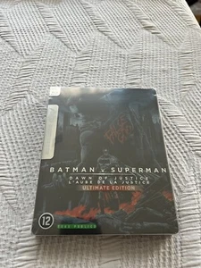 Batman v Superman Ultimate Edition 4K Steelbook -French IMPORT Mondo - Foto 1 di 4