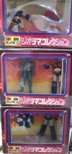 Figure Diorama 3 Box Stock DEVILMAN MAZINGA MAZINGER Z GETTA ROBOT GETTER DRAGO - Foto 1 di 2