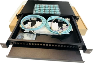Panel de conexión de fibra LC OM3 12 dúplex de 24 puertos con solución completa montaje en rack 1RU-92 - Imagen 1 de 3