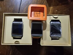 Samsung SM-V700 Galaxy Gear Smart Watch - Parts and Repair Only X 3 - Picture 1 of 14