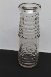 Vintage EZE BEVERAGES Milk Bottle Wilson's Dairy Mifflinburg Pa Pint Size - Picture 1 of 3