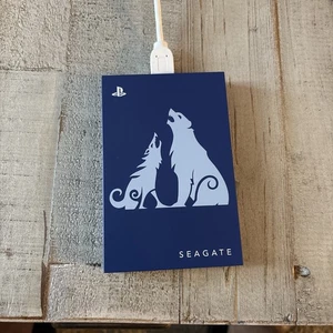 Seagate 2TB External Hard Drive God Of War - Afbeelding 1 van 2