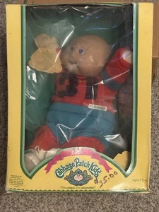 1985 Coleco Cabbage Patch Kinder Puppe neu im Karton Cedric Vernon - Bild 1 von 6
