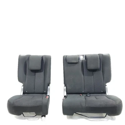 Mitsubishi Eclipse Cross 2019 asiento trasero OEM con reposacabezas negro  Foto 1 de 4