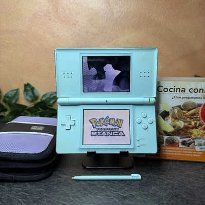 Nintendo DS Lite Turchese 🔹 Con caricatore e custodia - Immagine 1 di 4