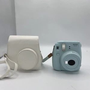 Instax Mini 9 + Case Tested - Picture 1 of 11