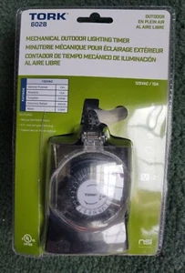 Tork 602B Mechanische Außen-Steckzeitschaltuhr, 2 Steckdosen, geerdet/Außenbeleuchtung - Bild 1 von 1