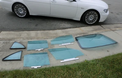 PARABRISAS CRISTAL VENTANA TINIT AZUL ORIGINAL MERCEDES-BENZ W210 E55 AMG E320 E430 Foto 1 de 4