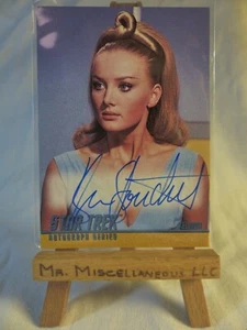 Star Trek La Serie Original Temporada Dos Autógrafo A54 Barbara Bouchet Kelinda - Imagen 1 de 3
