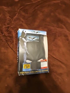 Batman The Dark Knight Two Disc DVD Limited Edition in Mask / Cowl Case NEW Seal - Bild 1 von 6