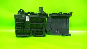 14 15 16 17 18 SIERRA FUSE RELAY JUNCTION BLOCK OEM 4036-57 - Picture 1 of 4