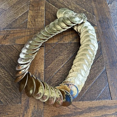 Cinturón Vintage Metal Dorado Moneda Conchos Disco Elástico 25” L x 2” W Foto 1 de 4