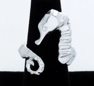 Seahorse Rhinestone Ring Size 7 Silver Cocktail Statement Aquatic Ocean Animal - Picture 1 of 4