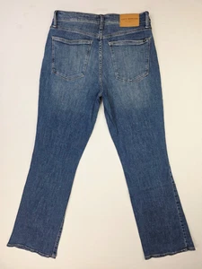 Lucky Brand 31X32 Womens Mid Rise Ava Boot Size 12/31 Regular Blue Denim Jeans - Picture 1 of 14