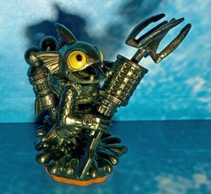 *Gold Metallic Gill Grunt Skylanders Giants Imaginators WiiU PS4 Xbox 360 One 🙂 - Imagen 1 de 3