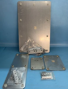 EXCO IND MASSGESCHNEIDERTE GEHÄUSERÜCKPLATTEN UND SCHARNIERE FÜR VERSCHIEDENE GRÖßEN BOXEN - Bild 1 von 7