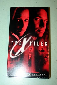 The X-Files: Fight the Future Movie (VHS, 1998) Duchovny Anderson FREE SHIP - Picture 1 of 4